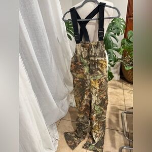 Cabela’s Advantage Timber Camo Hunting‎ Bib Overalls Men’s M Regular